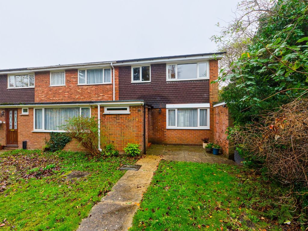 3 bed end terrace house for sale in Wendover Road, Aylesbury HP21 Zoopla