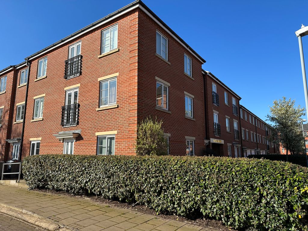2 bed flat for sale in Mere Street, Erdington, Birmingham B23 Zoopla
