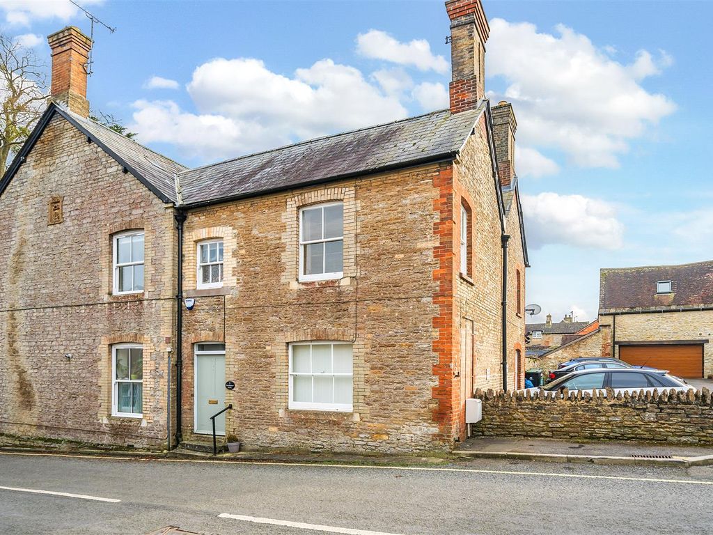 2 bed property for sale in Gold Street, Stalbridge, Sturminster Newton
