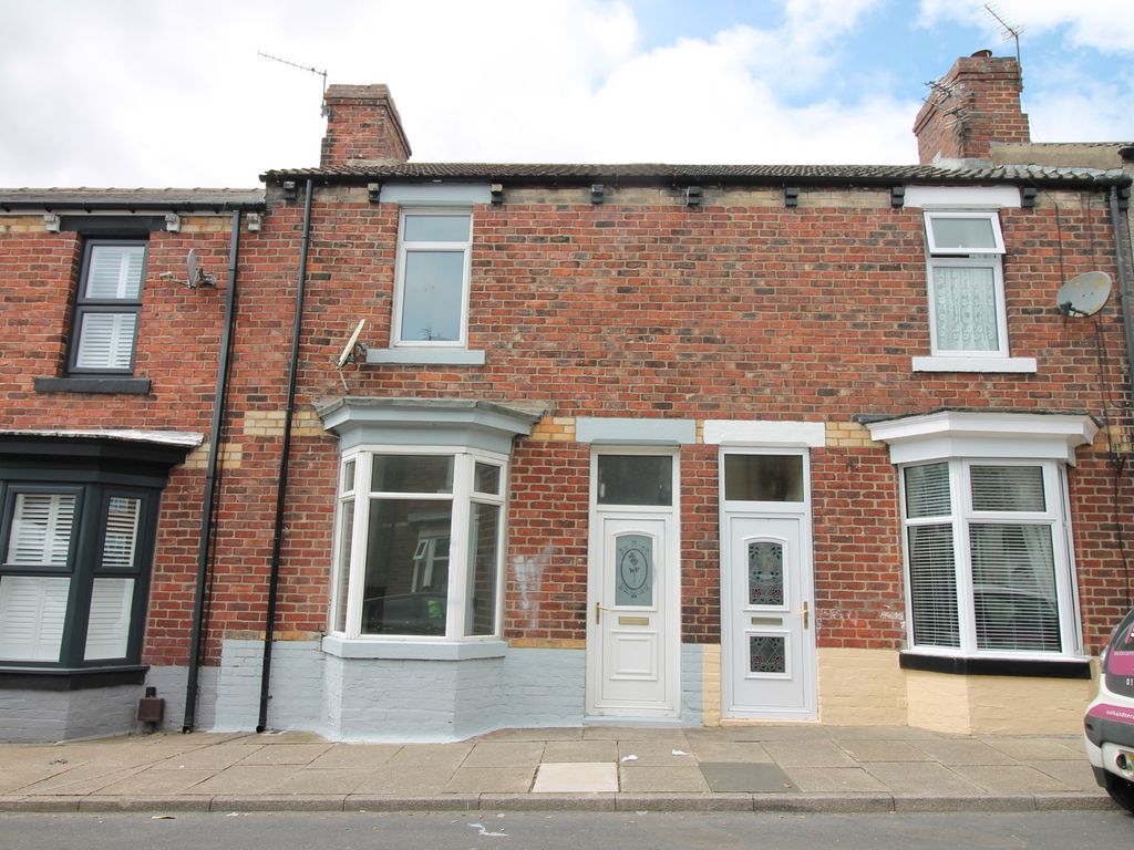 2 bed terraced house to rent in Princes Street, Shildon, County Durham