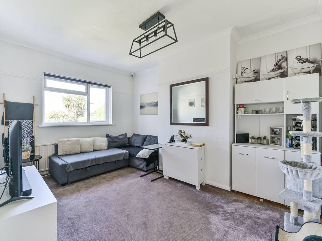 2 bed flat for sale in Collingwood Road, Sutton SM1 Zoopla