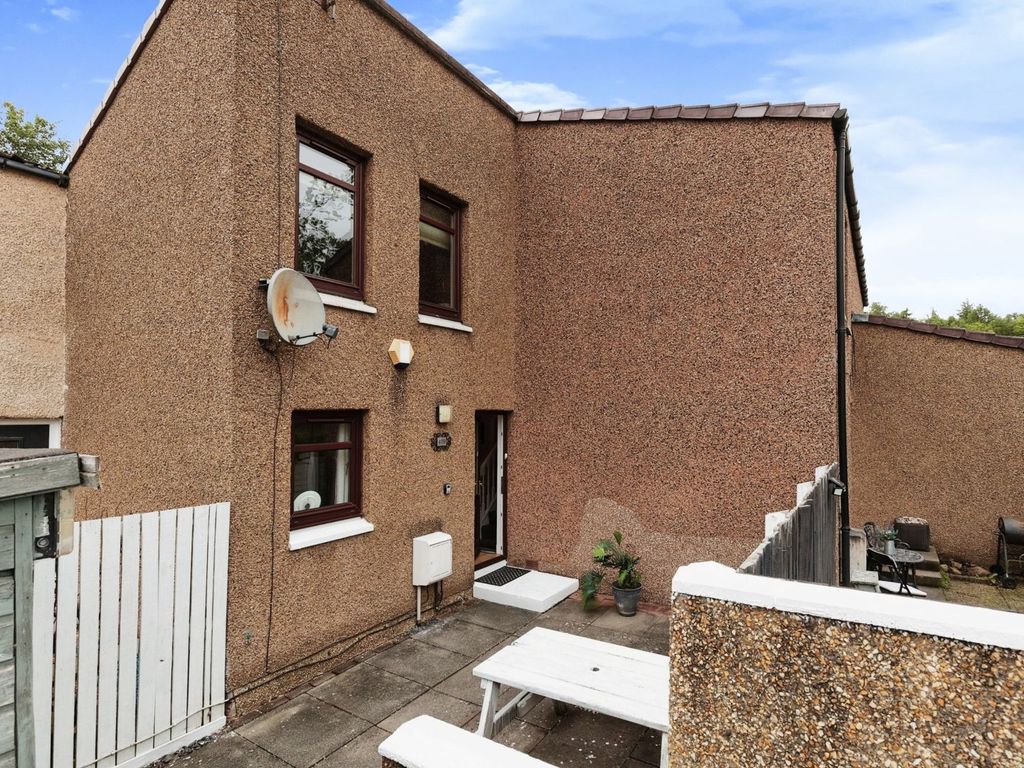 2 bed terraced house for sale in Julian Road, Glenrothes KY7 Zoopla