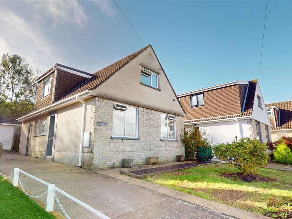 2 bed detached bungalow for sale in HeolYBardd, Bridgend CF31, £