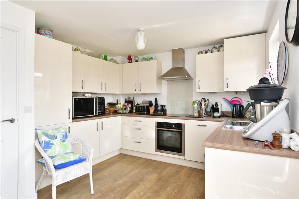 3 bed semi-detached house for sale in lambert lane, east cowes, isle of wight po32