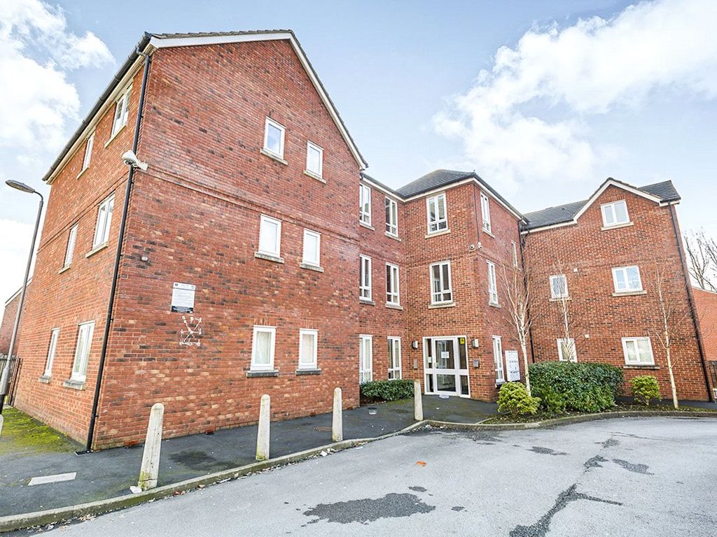 2 bed flat for sale in Bolton Road, Westhoughton, Bolton, Greater