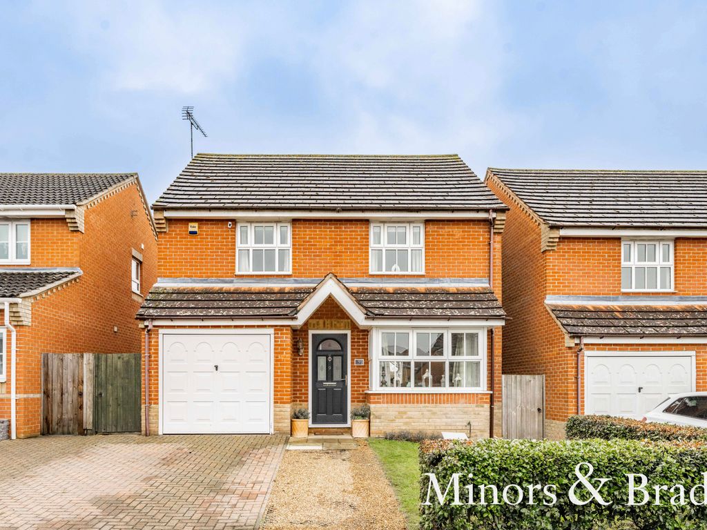 3 bed detached house for sale in Mountbatten Drive, Dereham NR19 Zoopla