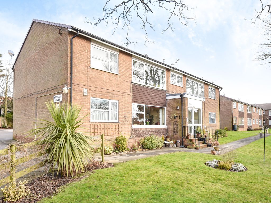 2 bed flat to rent in Moorland Close, Moortown, Leeds LS17 Zoopla