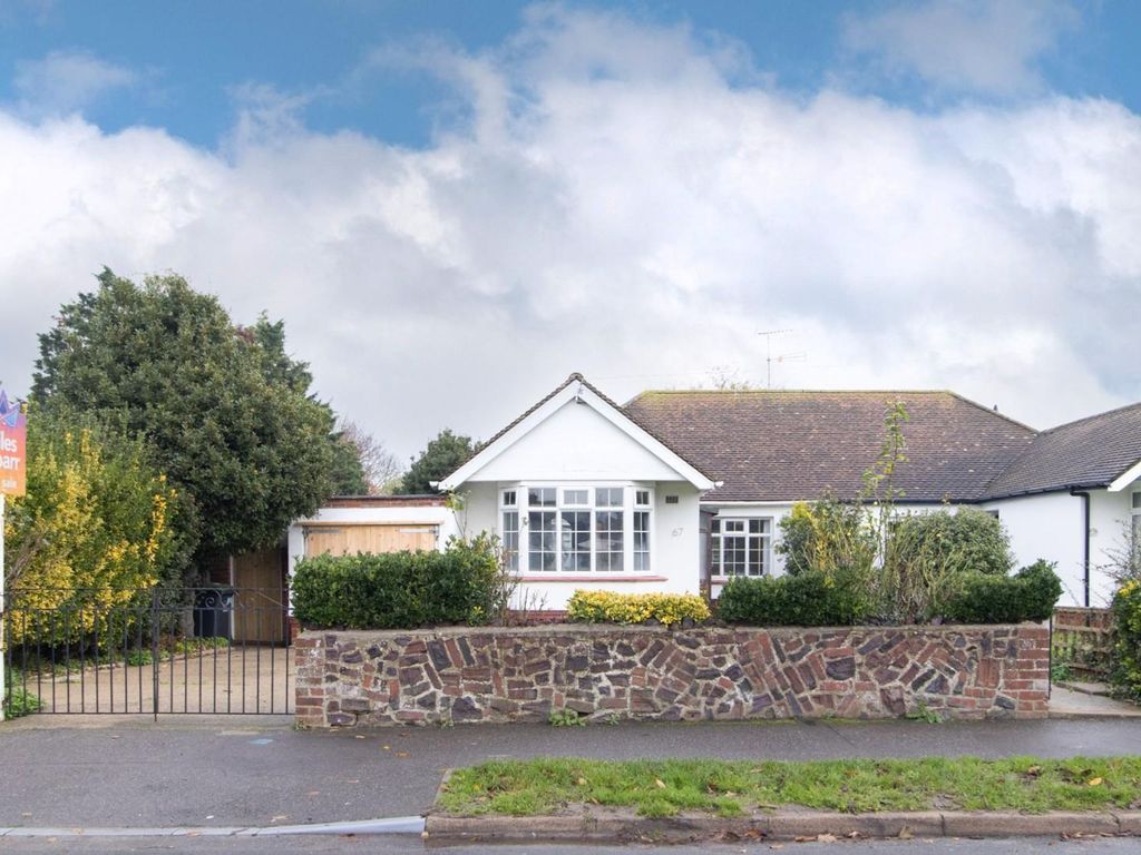 3 bed semidetached bungalow for sale in Salisbury Avenue, Broadstairs