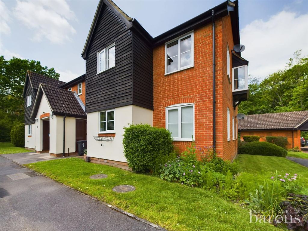 2 bed property for sale in Pyotts Court, Old Basing, Basingstoke RG24