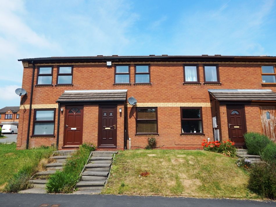 2 bed terraced house for sale in High Street, Chase Terrace, Burntwood