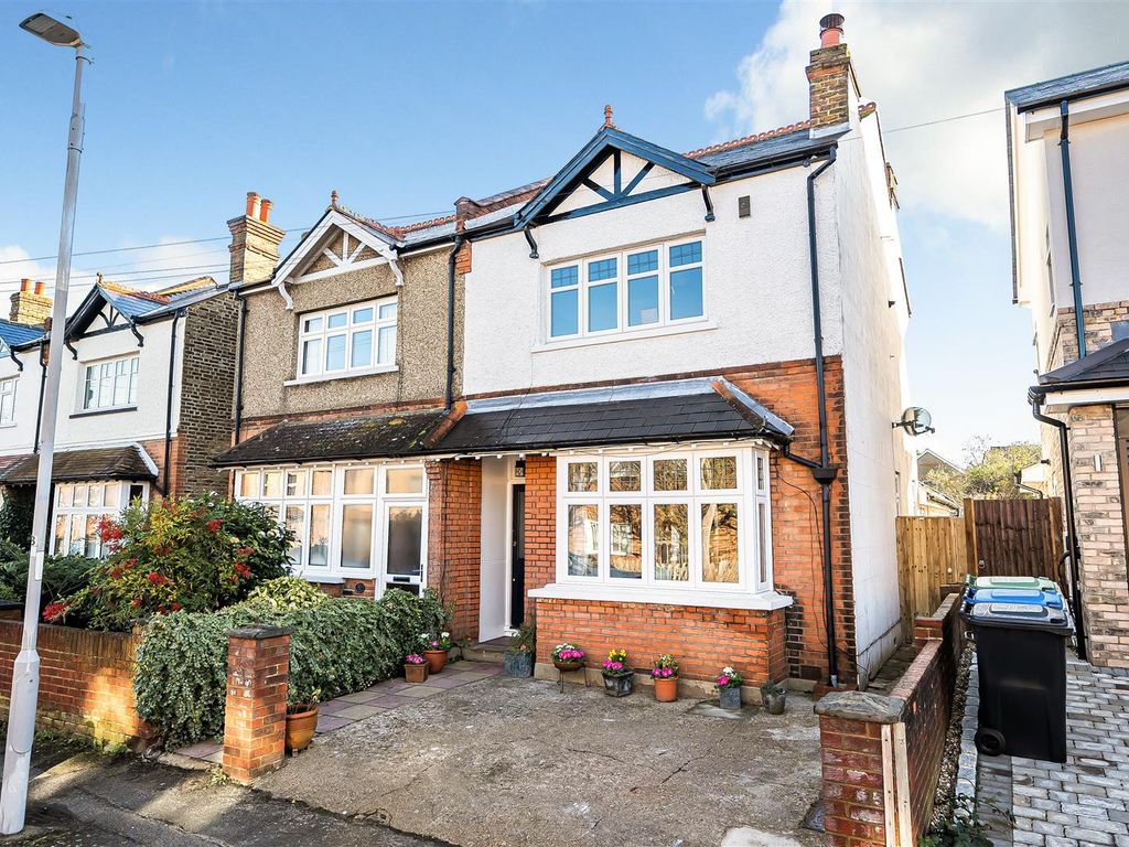 3 bed semidetached house for sale in Bond Road, Surbiton KT6, £865,000