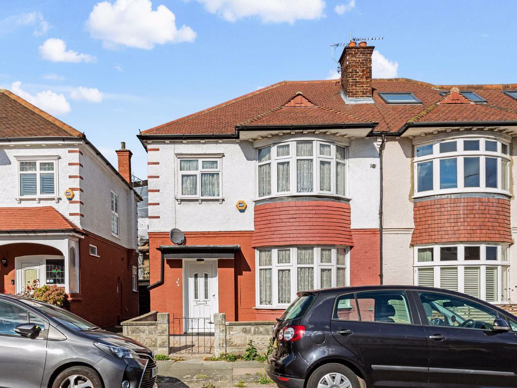 Downton Avenue London SW2  