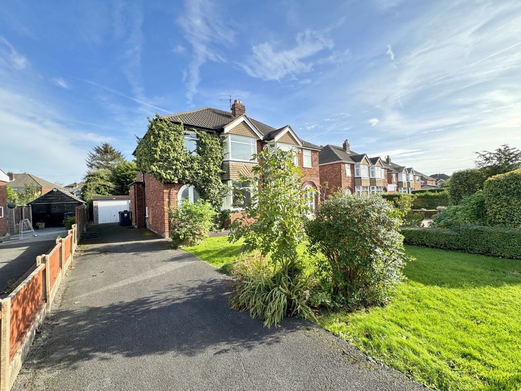 3 bed semidetached house for sale in Highland Avenue, Penwortham PR1