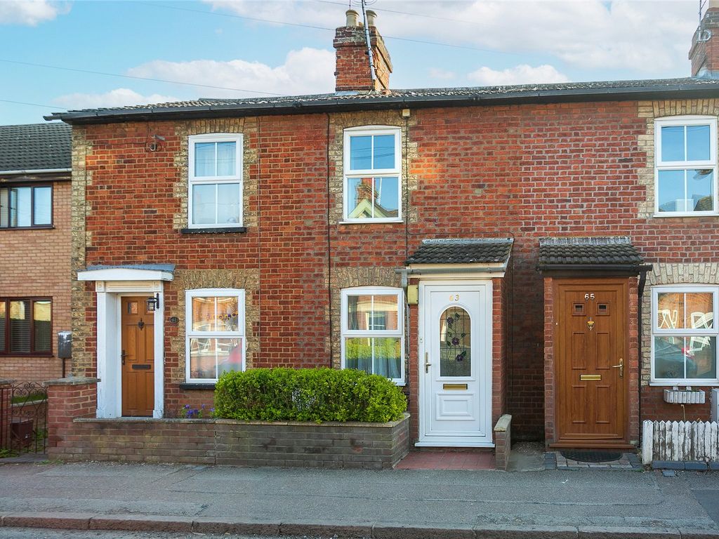 2 bed terraced house to rent in South Street, Leighton Buzzard, Bedfordshire LU7 Zoopla