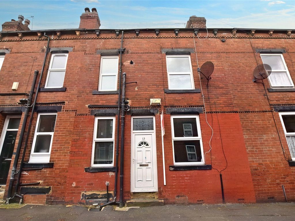 2 bed terraced house for sale in Edinburgh Place, Leeds, West Yorkshire