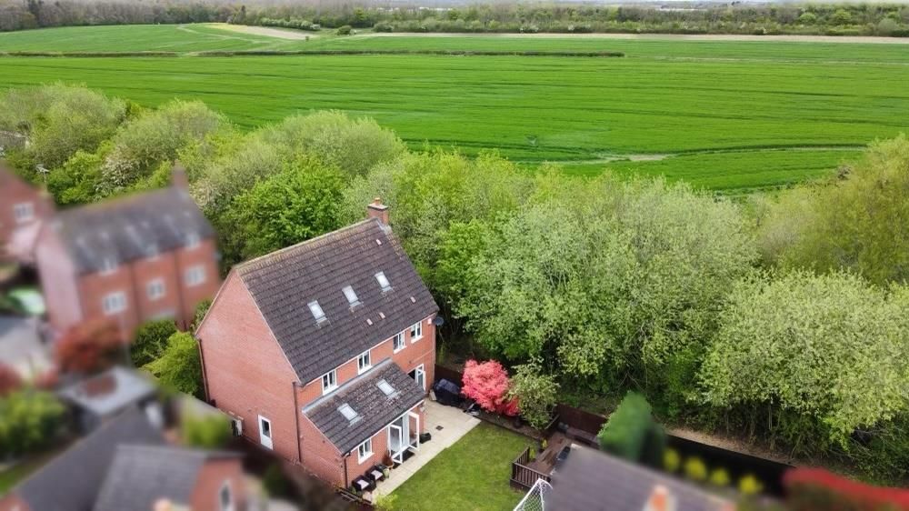 5 bed detached house for sale in Hubbard Road, BurtonOnTheWolds