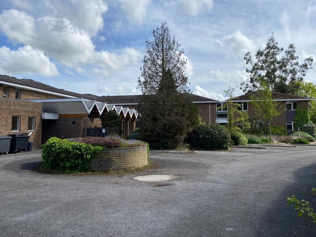 Block of flats to rent in London Road, Hook RG27 Zoopla