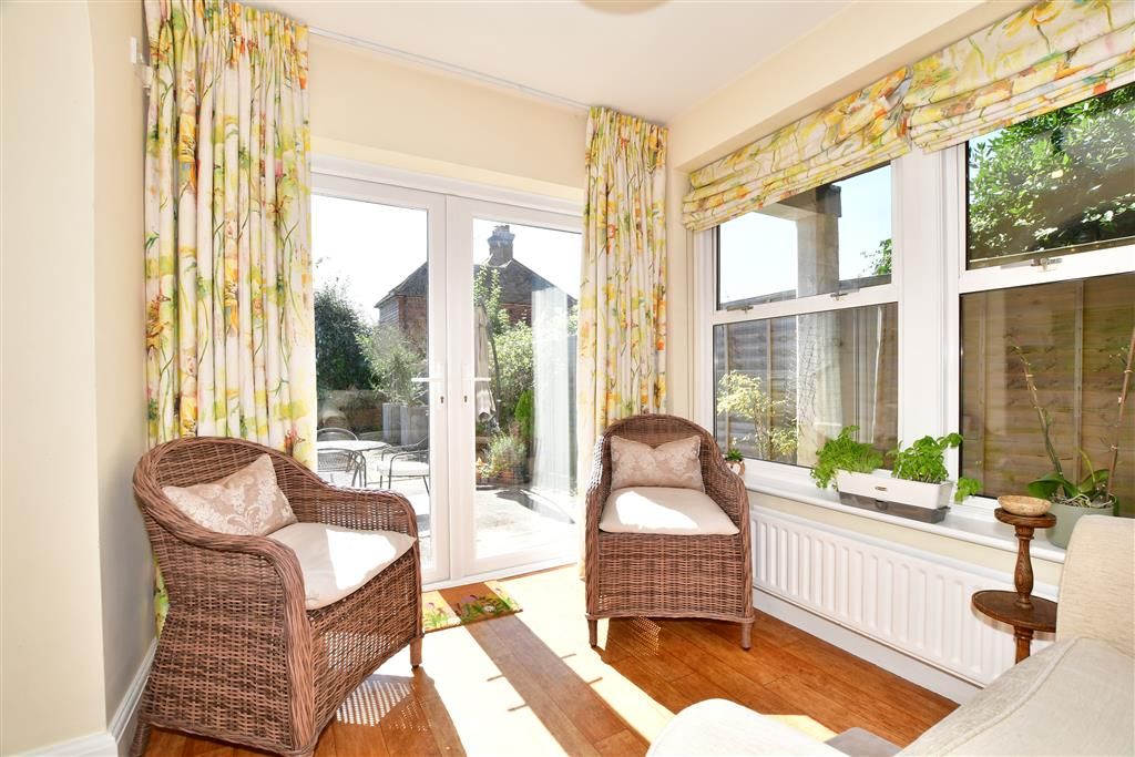 4 bed semidetached house for sale in Bucks Green, Rudgwick, Horsham