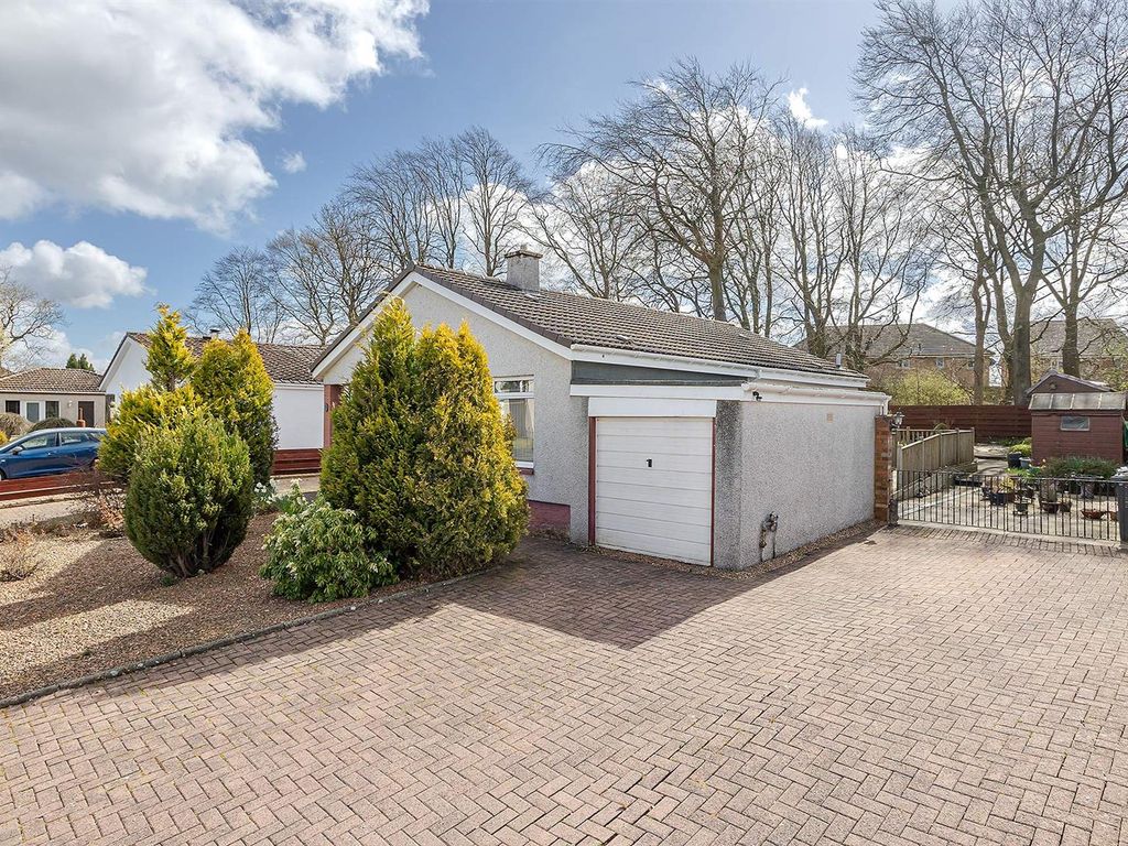2 bed detached bungalow for sale in Rattray Gardens, Blackburn