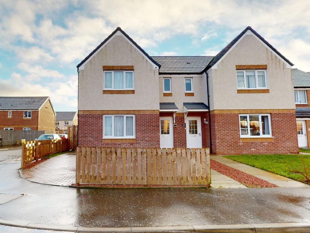 3 bed semidetached house for sale in Lambie Avenue, Clydevalley