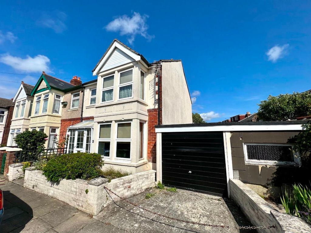 3 bed semidetached house for sale in Brunel Road, Portsmouth PO2, £300,000 Zoopla