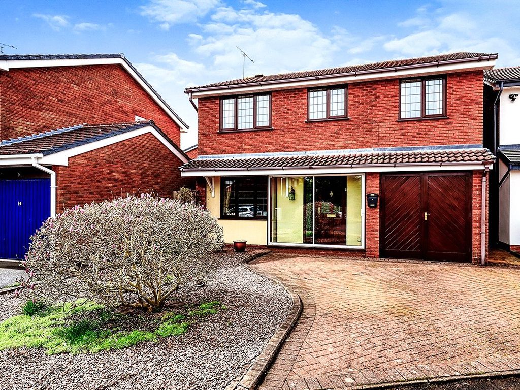 4 bed detached house for sale in Cloverdale, Perton, Wolverhampton