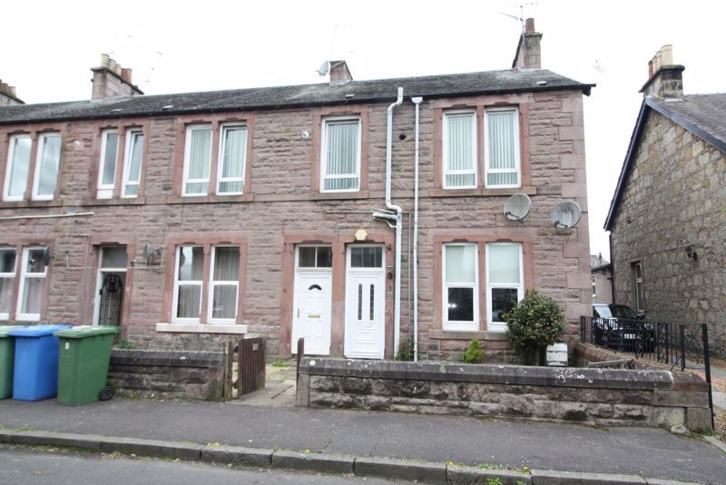 2 bed flat for sale in Balfour Street, Alloa FK10, £89,950 Zoopla