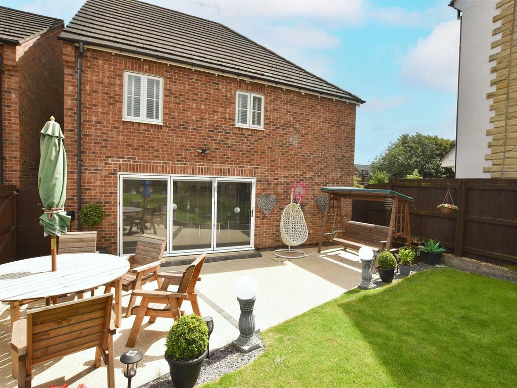 4 bed detached house for sale in New School Road, Mosborough, Sheffield