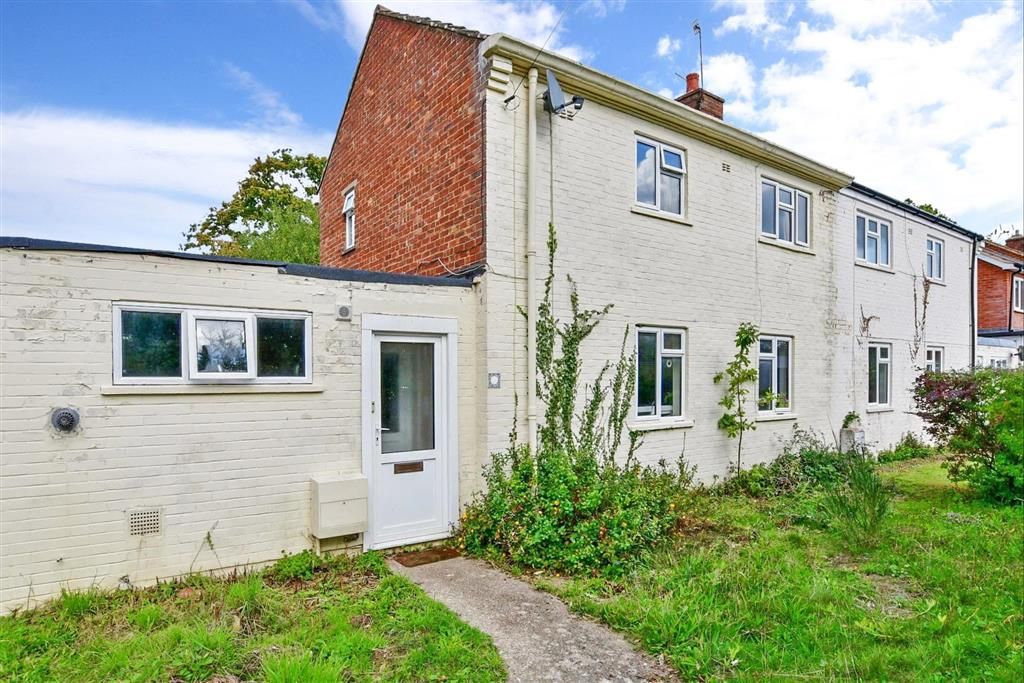 3 bed semidetached house for sale in Sychem Place, Five Oak Green