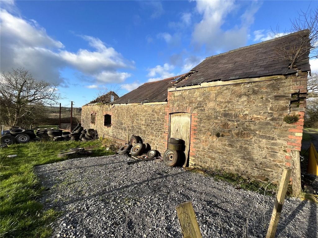 Barn conversion for sale in Sylen Road, Pontyberem, Llanelli SA15, £
