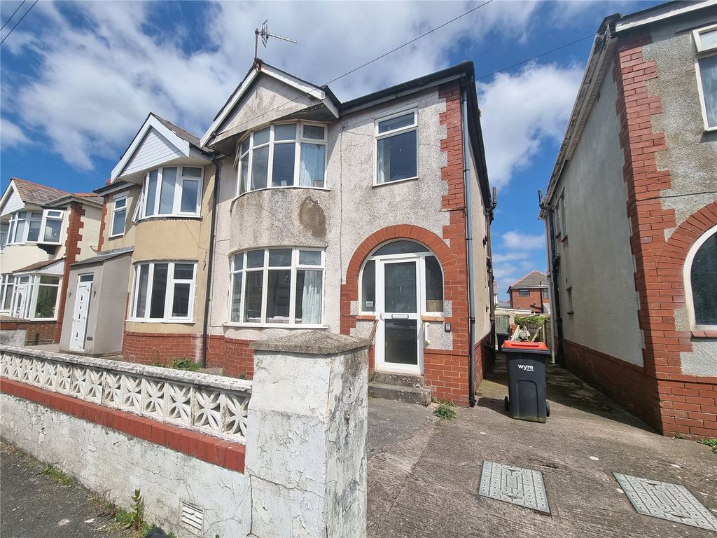 3 bed semidetached house for sale in Derby Road, ThontonCleveleys