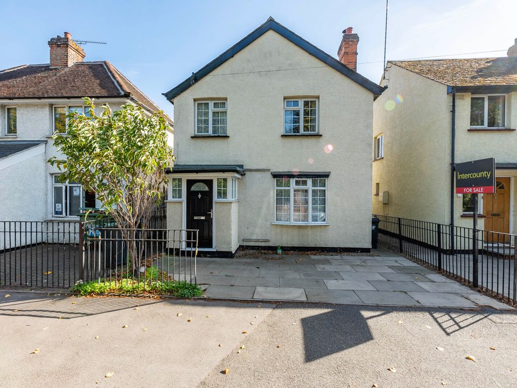 Cambridge Road, Stansted, Essex CM24  