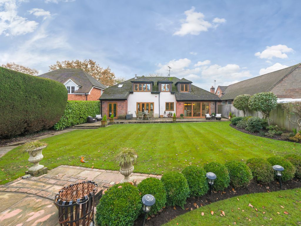 5 bed detached house for sale in Doles Lane, Wokingham, Berkshire RG41