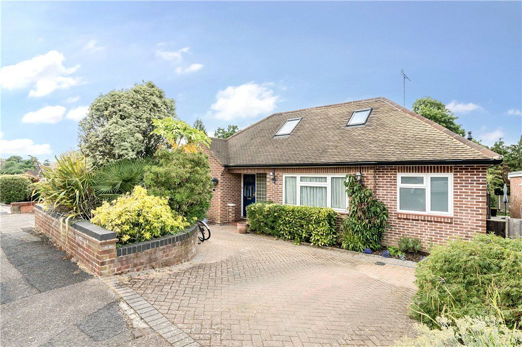 5 bed bungalow for sale in Richfield Road, Bushey, Hertfordshire WD23