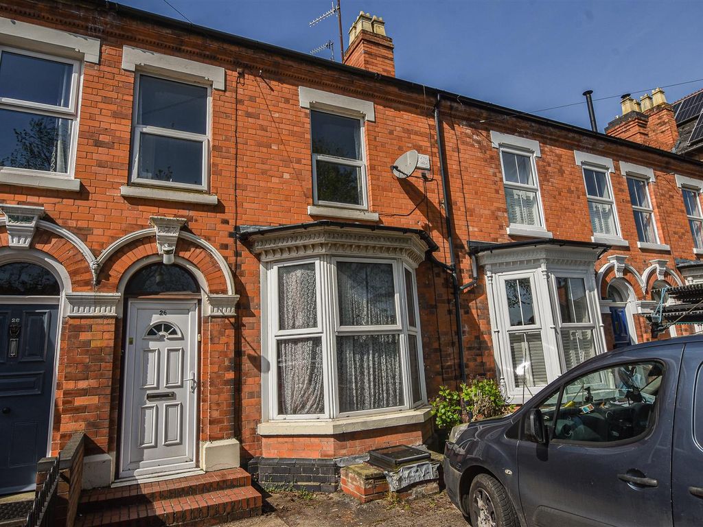 3 bed terraced house for sale in Camp Hill Road, Worcester WR5, £