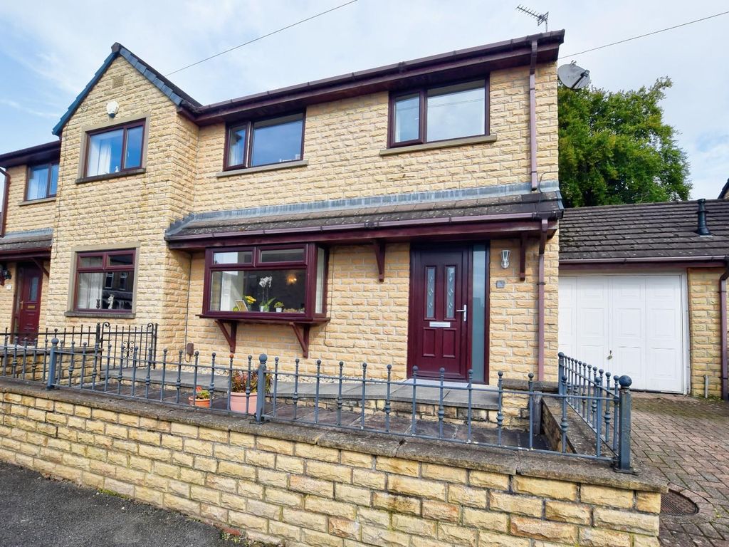 3 bed semidetached house for sale in Barcroft Street, Colne BB8, £