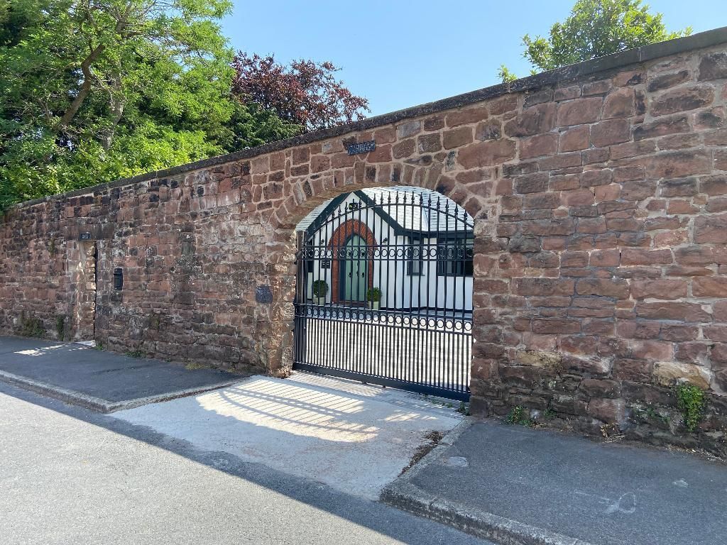 4 bed detached house to rent in Woolton Park, Woolton, Liverpool L25 Zoopla