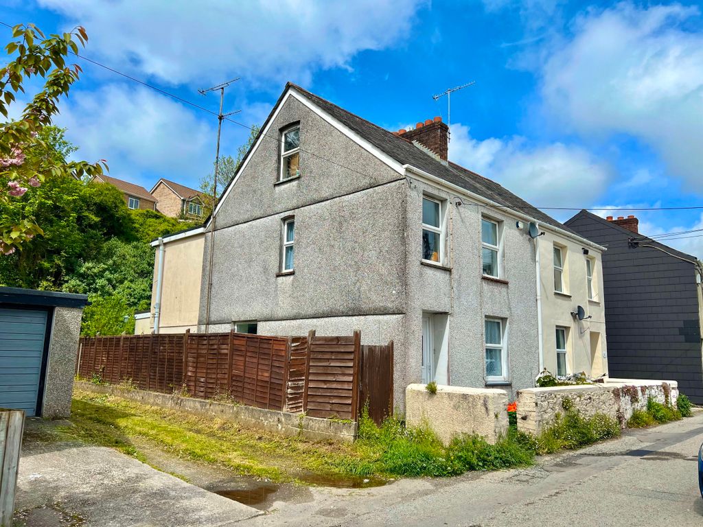 3 bed end terrace house to rent in Trenant Vale, Wadebridge PL27 Zoopla