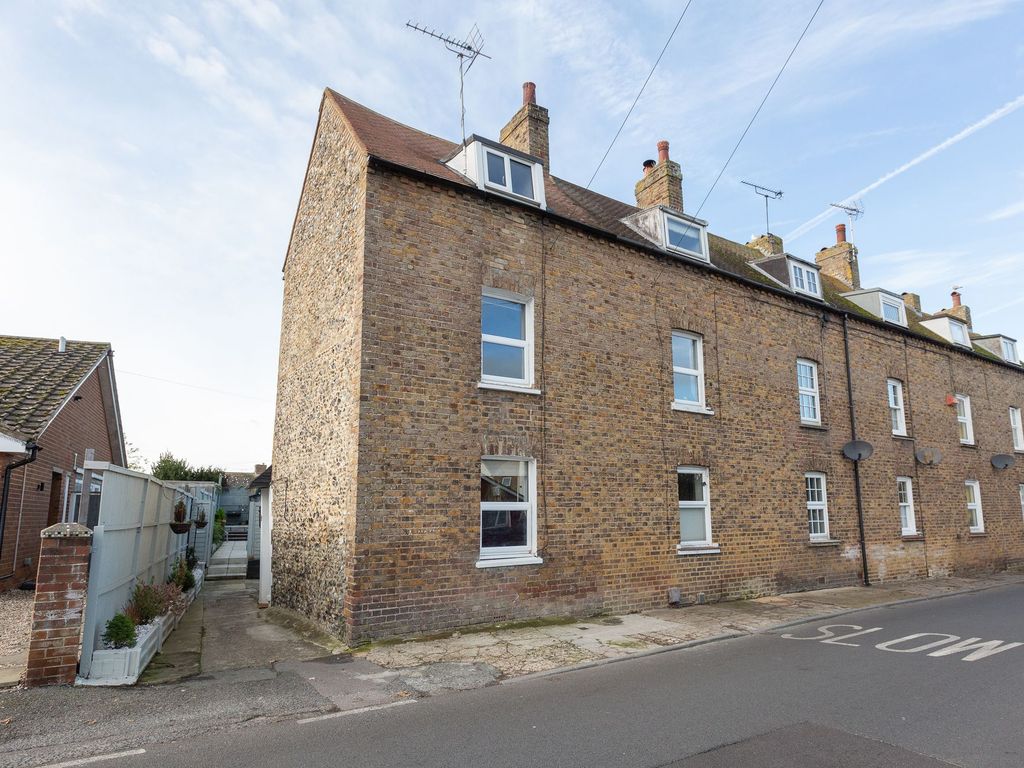 2 bed end terrace house for sale in Epple Road, Birchington CT7, £290,000 Zoopla