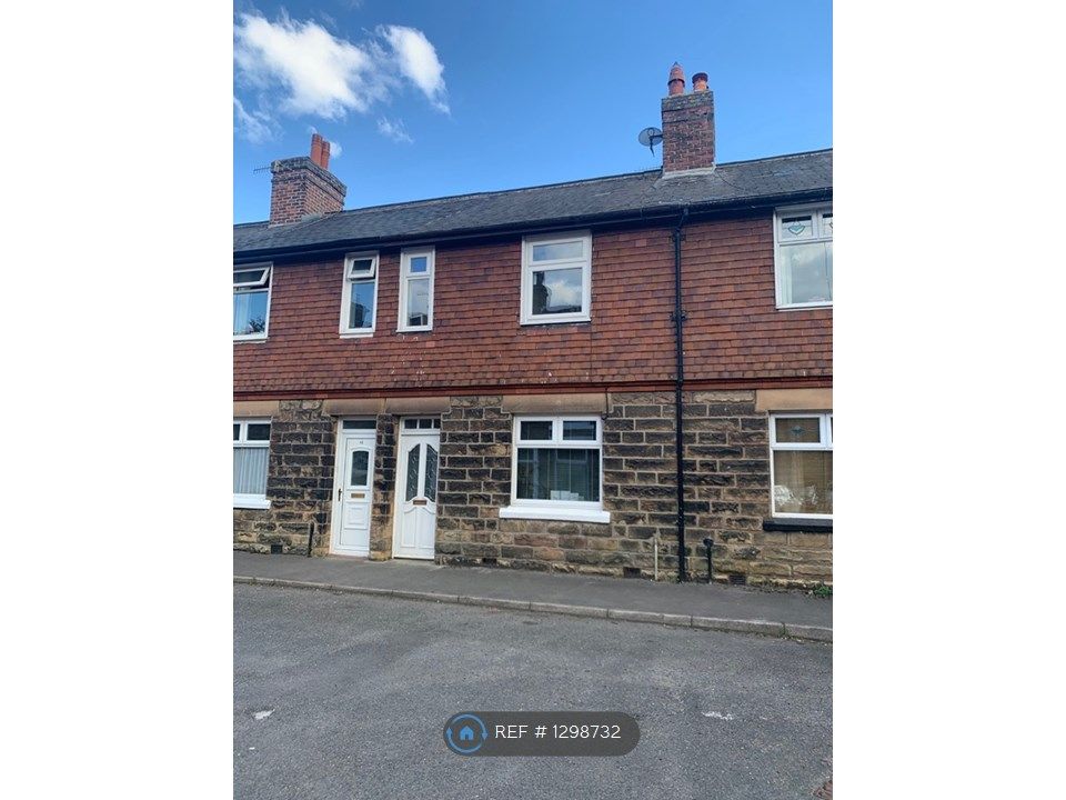 3 bed terraced house to rent in Wood Street, New Mills, High Peak SK22
