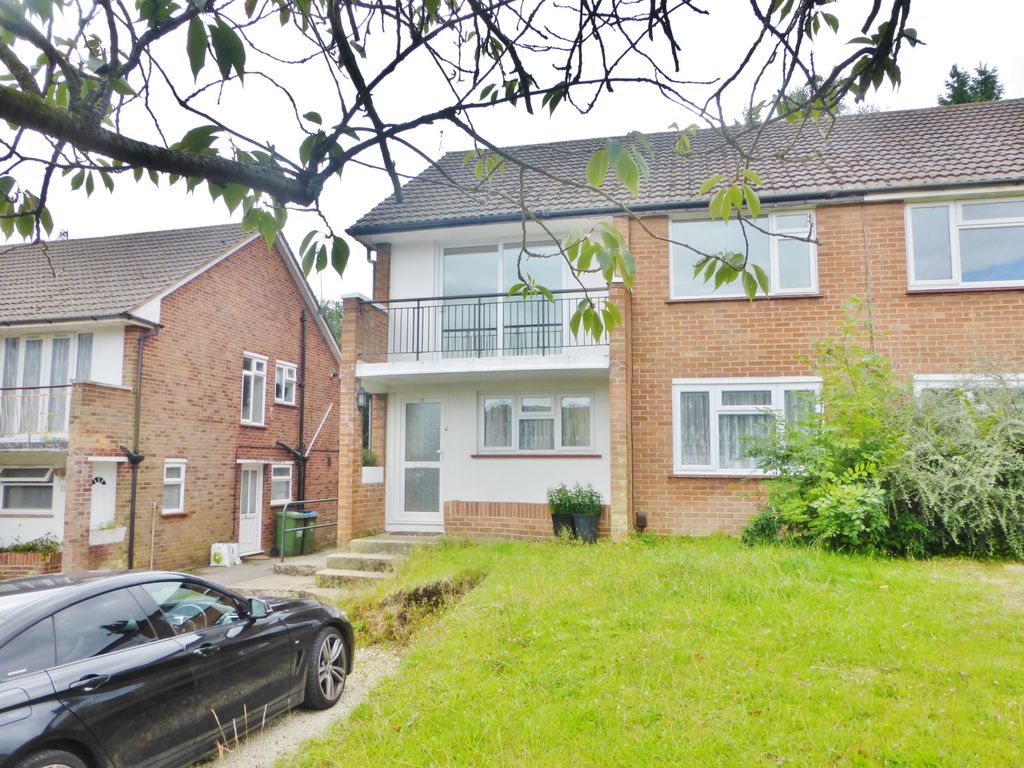 2 bed to rent in Courtland Gardens, Bassett SO16 Zoopla