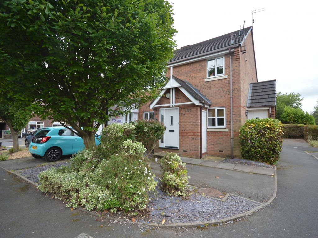 2 bed flat to rent in Lampton Close, Altrincham WA14 Zoopla