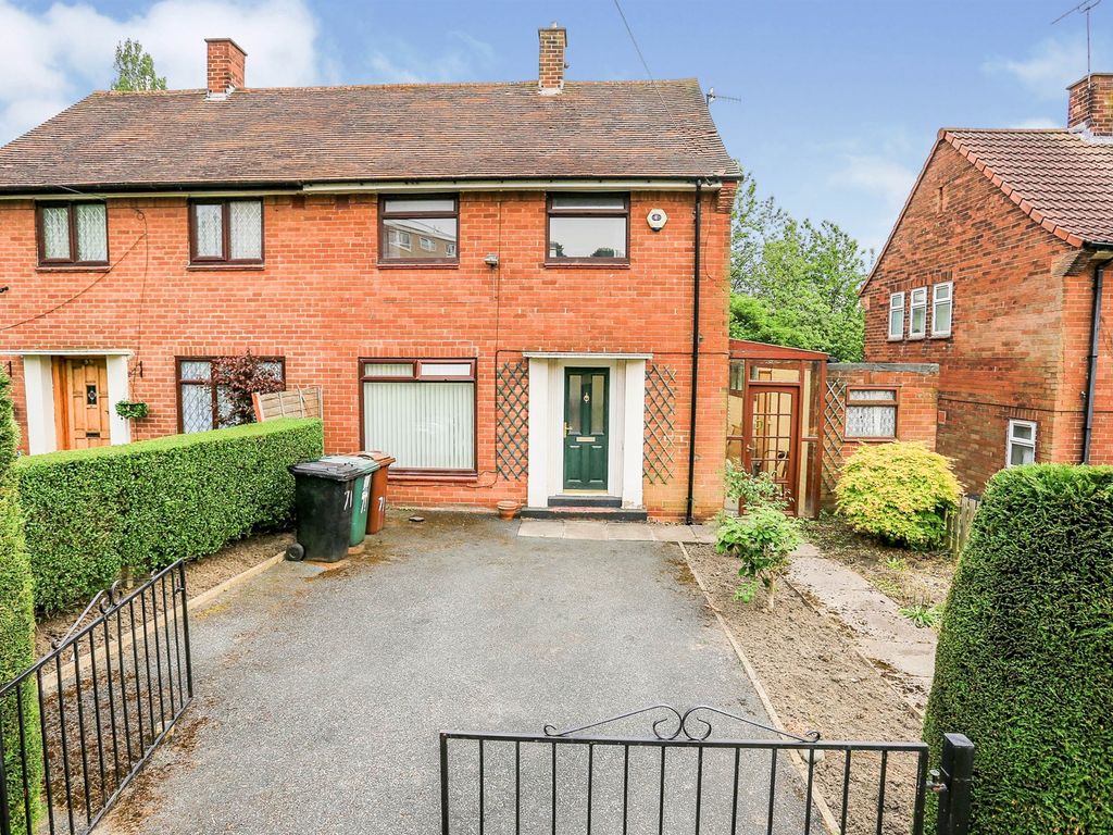 2 bed semidetached house for sale in Queenswood Drive, Headingley