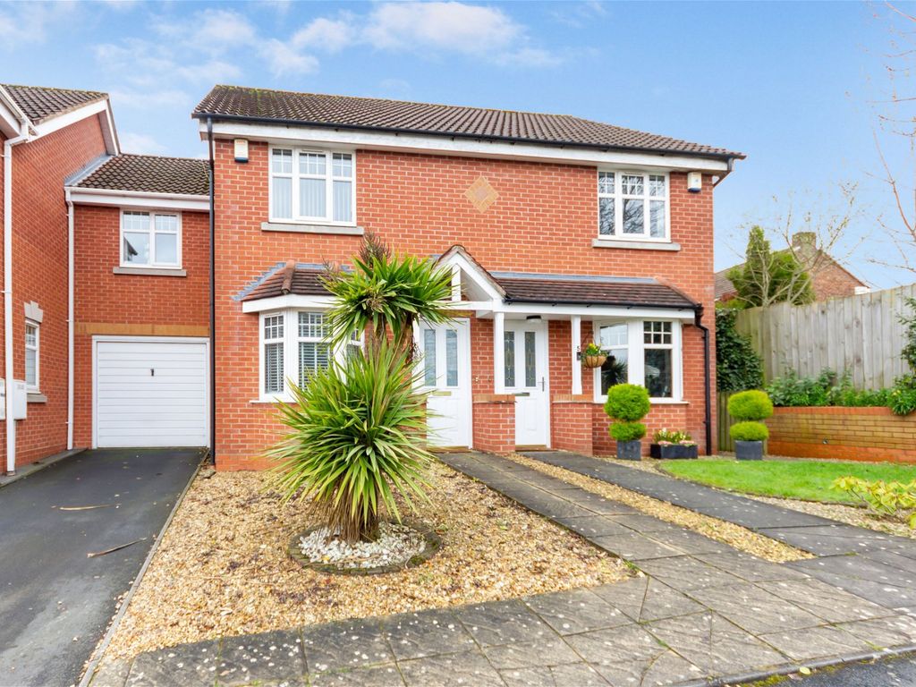 2 bed terraced house for sale in Oxford Way, Tipton DY4 Zoopla