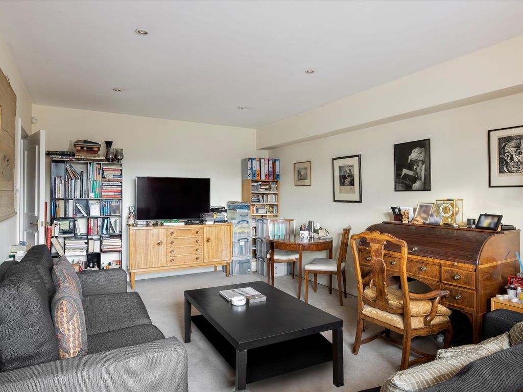 2 bed flat for sale in Roland Gardens, London SW7 Zoopla