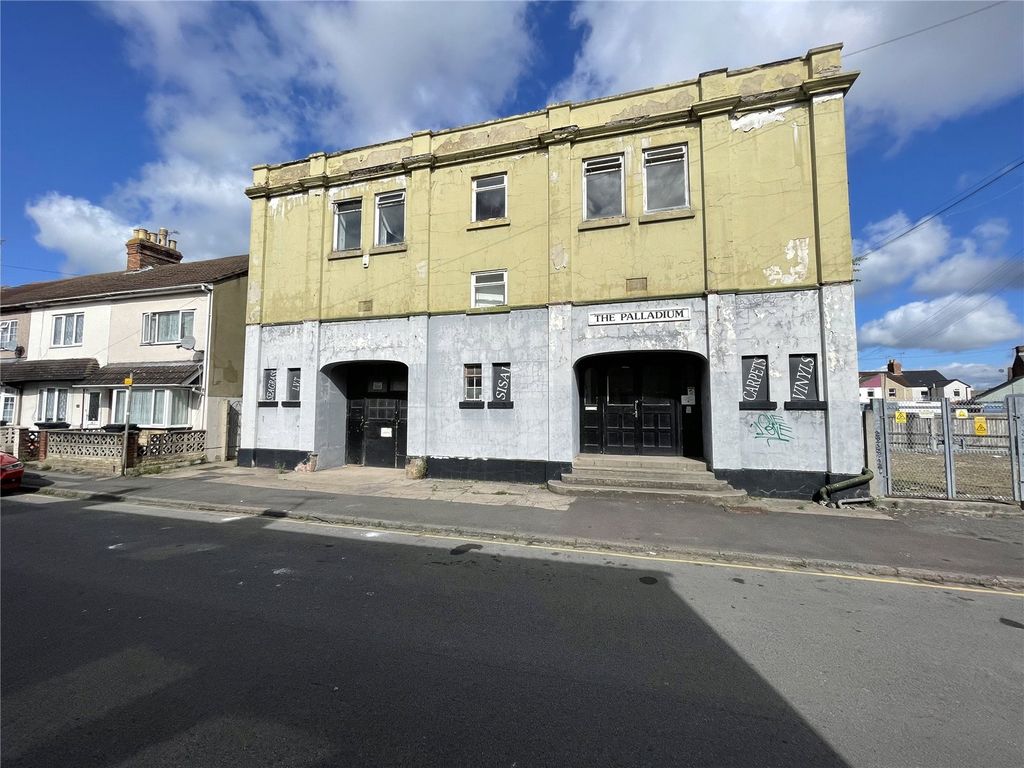 Property for sale in Jenning Street, Swindon, Wiltshire SN2, £195,000