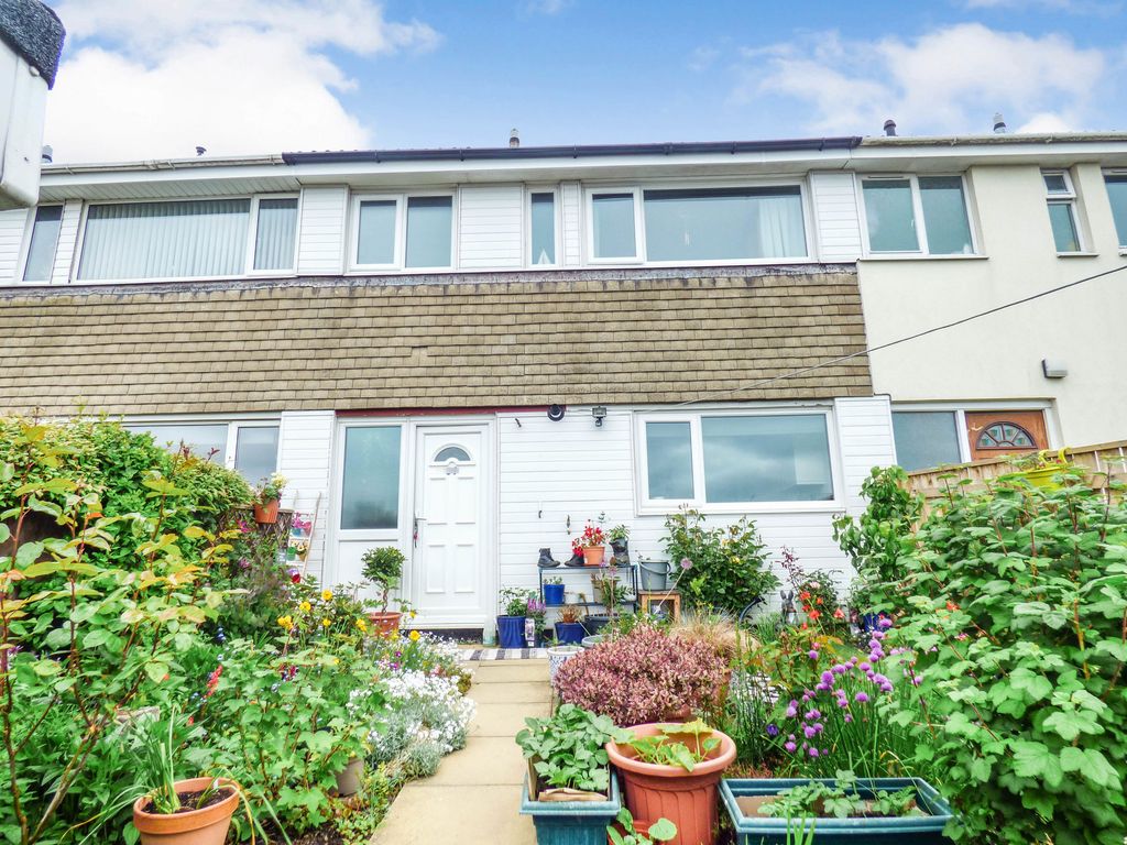 2 bed terraced house for sale in Dunelm Walk, Leadgate, Consett DH8