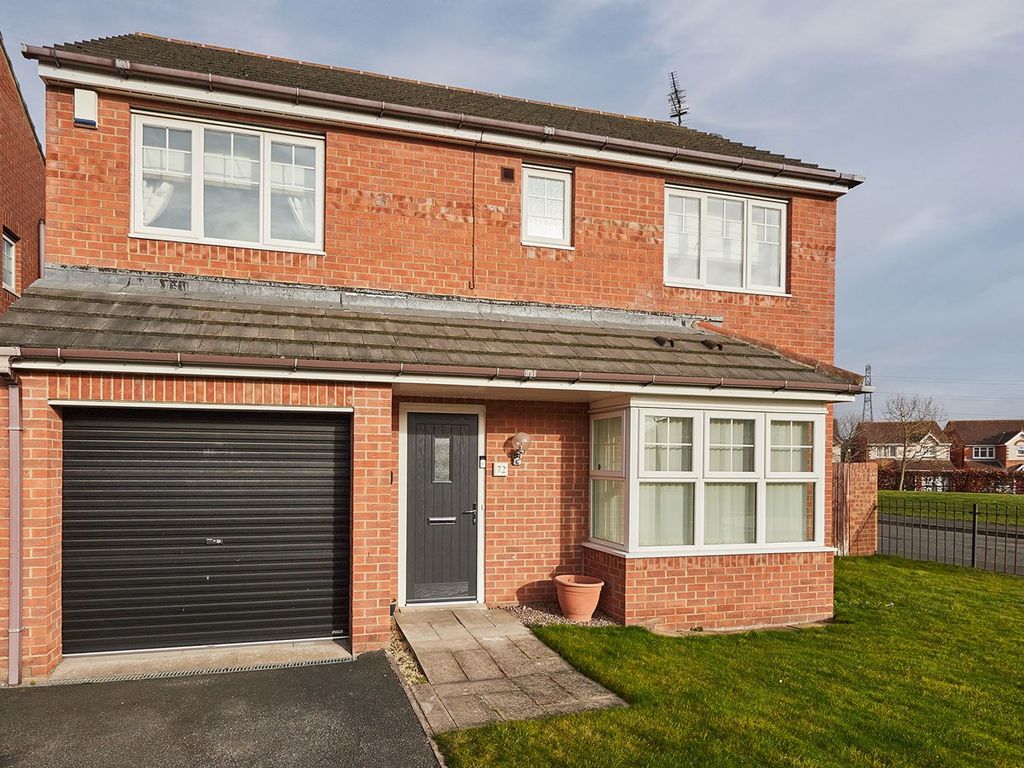 4 bed detached house for sale in Benton Road, West Allotment, Newcastle