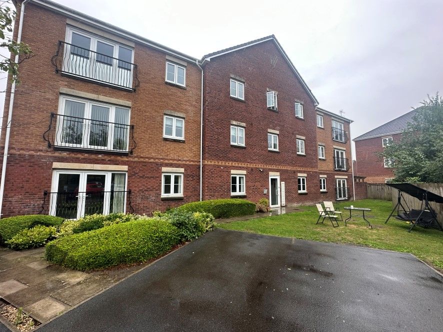 2 bed flat for sale in 65 Moorland Green, Gorseinon, Swansea SA4, £
