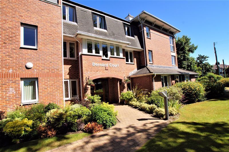 2 bed property for sale in Chester Road, Holmes Chapel, Crewe CW4, £